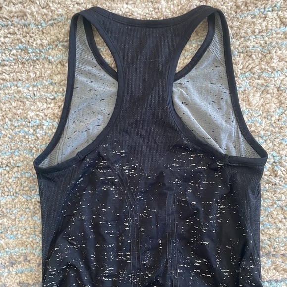Athleta speed light tank top white and black size medium - Picture 5 of 5